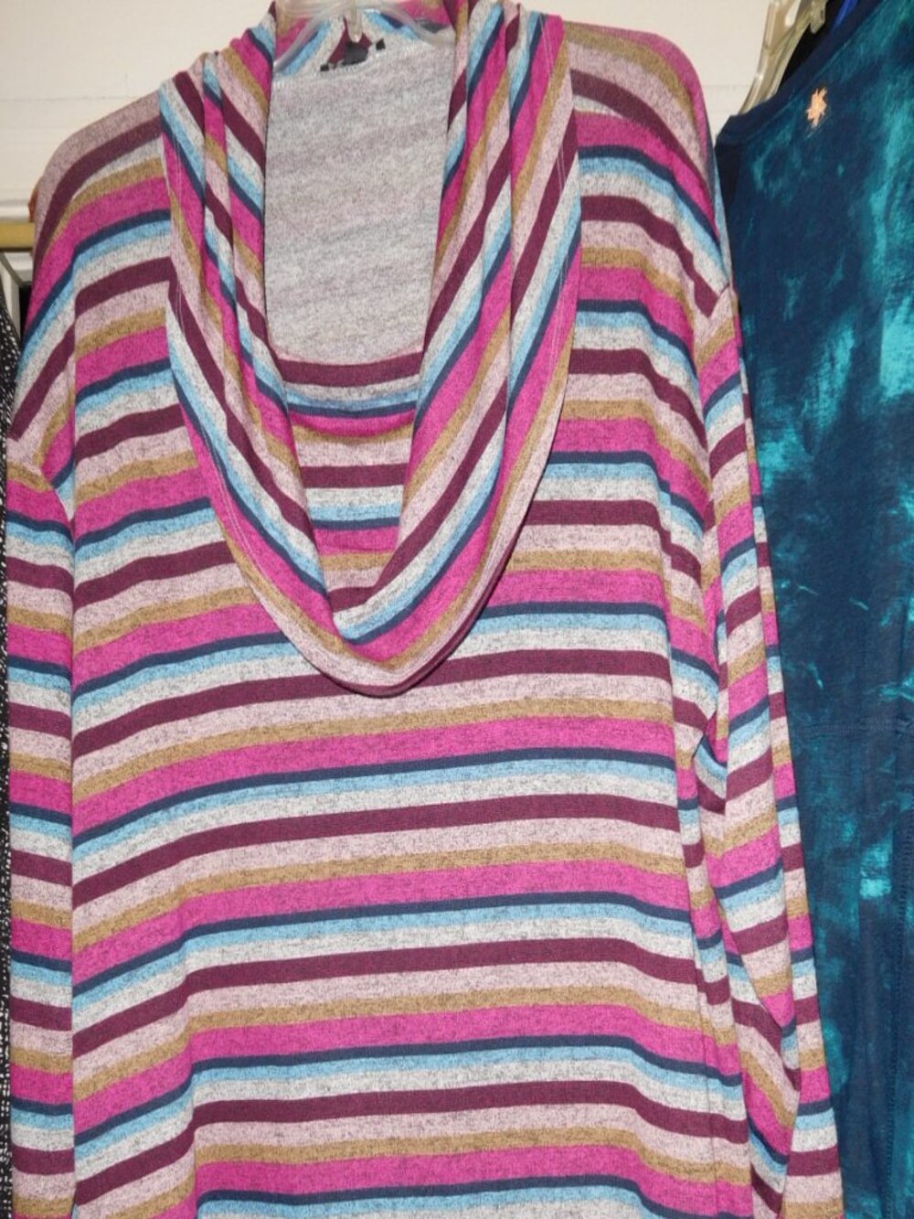 26W 28W LANE BRYANT MULTICOLORED STRIPED COWL NECK TUNIC